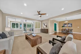 9348 Stoneview Ln, Whitmore Lake, MI 48189 - Photo 9
