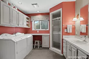400 W 35th St, Holland, MI 49423 - Photo 31