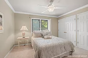 400 W 35th St, Holland, MI 49423 - Photo 33