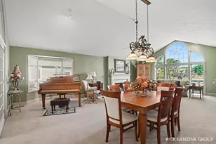 400 W 35th St, Holland, MI 49423 - Photo 15