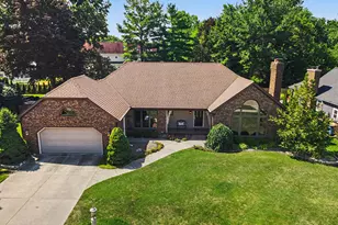 400 W 35th St, Holland, MI 49423 - Photo 1