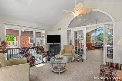 400 W 35th Street, Holland, MI 49423 - Photo 17