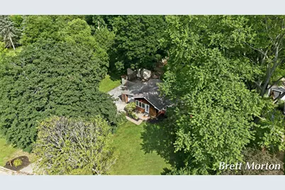 2304 Tecumseh River Road, Lansing, MI 48906 - Photo 3