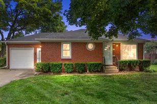 459 Dale Ave, Benton Harbor, MI 49022 - Photo 1
