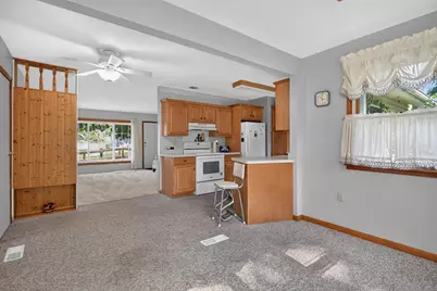 3439 Acacia Boulevard, Jackson, MI 49203 - Photo 9