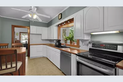 50 W Cherry Avenue, Zeeland, MI 49464 - Photo 11