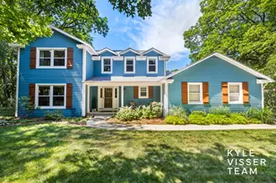 6728 Gleneagles Dr SE, Grand Rapids, MI 49546 - Photo 3