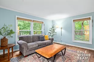 6728 Gleneagles Dr SE, Grand Rapids, MI 49546 - Photo 9