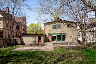 130 College Avenue NE, Grand Rapids, MI 49503 - Photo 5