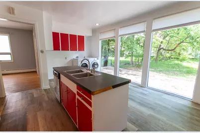 130 College Avenue NE, Grand Rapids, MI 49503 - Photo 17