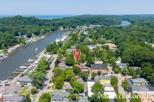 118 Hoffman St, Saugatuck, MI 49453 - Photo 5