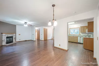 650 Parnell Avenue SE, Lowell, MI 49331 - Photo 9
