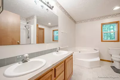 650 Parnell Avenue SE, Lowell, MI 49331 - Photo 15