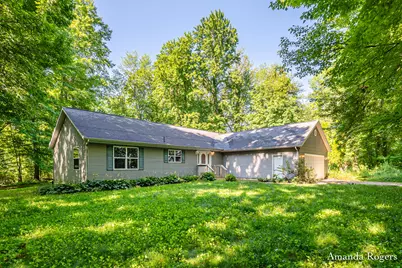 650 Parnell Avenue SE, Lowell, MI 49331 - Photo 3