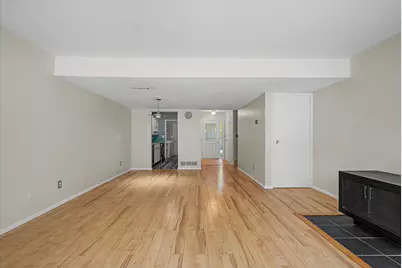 624 Watersedge Drive, Ann Arbor, MI 48105 - Photo 11