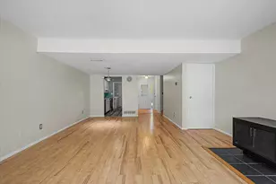 624 Watersedge Dr, Ann Arbor, MI 48105 - Photo 11