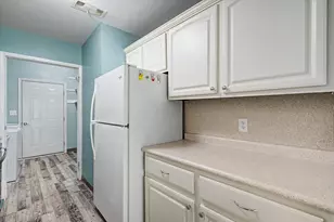 624 Watersedge Dr, Ann Arbor, MI 48105 - Photo 19