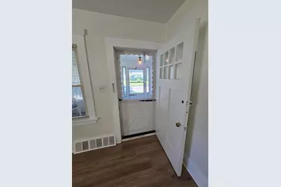 833 Backus Street, Jackson, MI 49202 - Photo 9
