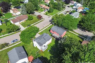 6007 Rockingham Dr, Lansing, MI 48911 - Photo 11
