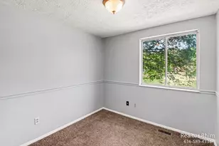 6007 Rockingham Dr, Lansing, MI 48911 - Photo 27
