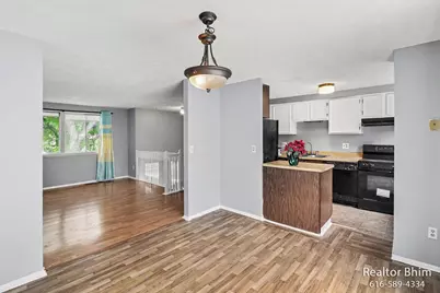 6007 Rockingham Drive, Lansing, MI 48911 - Photo 15