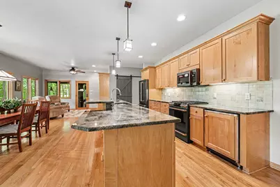 2515 Southwoods Trail, Ann Arbor, MI 48108 - Photo 15
