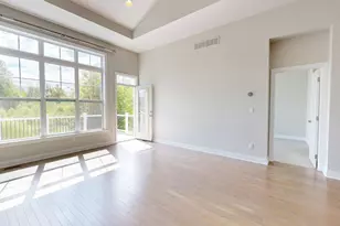 3019 N Spurway Dr, Ann Arbor, MI 48105 - Photo 11