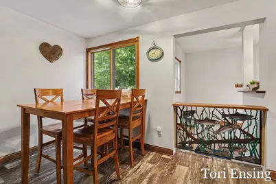528 W Montcalm Street, Greenville, MI 48838 - Photo 7