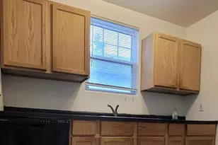 1112 Woodsum St, Jackson, MI 49203 - Photo 9