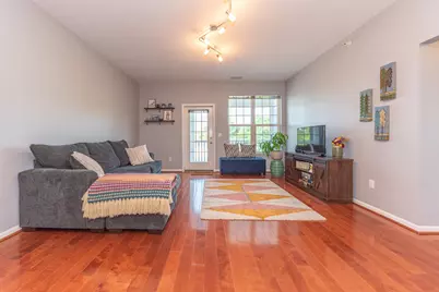 1042 W Summerfield Glen Circle, Ann Arbor, MI 48103 - Photo 13