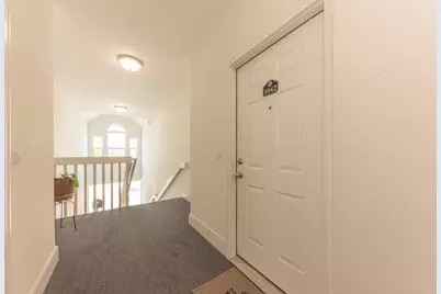 1042 W Summerfield Glen Circle, Ann Arbor, MI 48103 - Photo 3