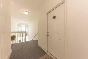 1042 W Summerfield Gln Cir, Ann Arbor, MI 48103 - Photo 3