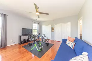 1042 W Summerfield Gln Cir, Ann Arbor, MI 48103 - Photo 27