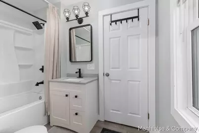 116 Washington Street, Middleville, MI 49333 - Photo 13