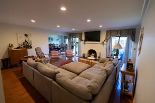 23355 Robert John St, Saint Clair Shores, MI 48080 - Photo 9