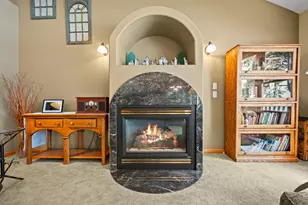 9895 Lakeview Dr, Berrien Springs, MI 49103 - Photo 13