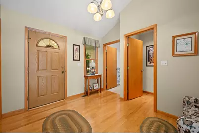 9895 Lakeview Drive, Berrien Springs, MI 49103 - Photo 7