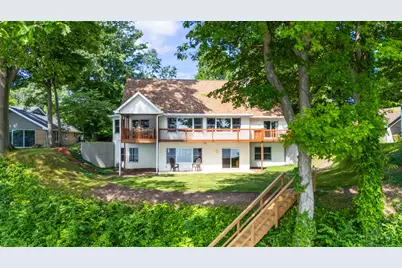 9895 Lakeview Drive, Berrien Springs, MI 49103 - Photo 3