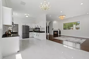 8336 Nightingale St, Dearborn Heights, MI 48127 - Photo 13