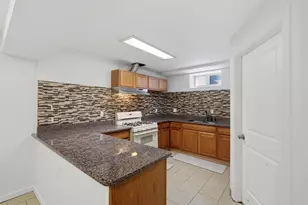 8336 Nightingale St, Dearborn Heights, MI 48127 - Photo 41