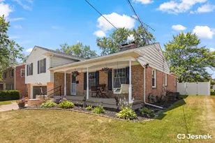 1929 Lotus Ave SE, Grand Rapids, MI 49506 - Photo 1