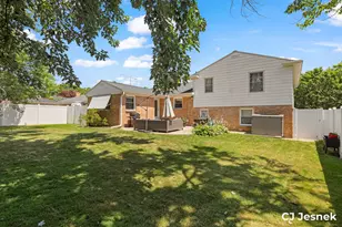 1929 Lotus Ave SE, Grand Rapids, MI 49506 - Photo 29