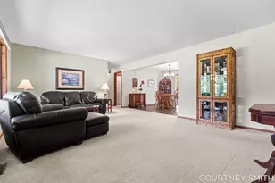 672 Birchwood Ct SE, Lowell, MI 49331 - Photo 7