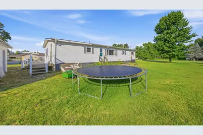 260 W Hayes Street, Mecosta, MI 49332 - Photo 9