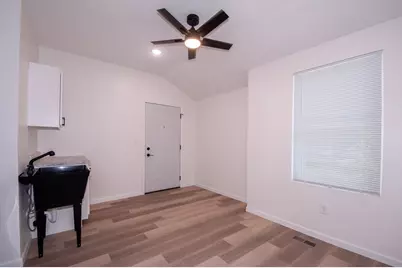 123 W Manchester Street, Battle Creek, MI 49037 - Photo 21