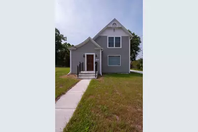 123 W Manchester Street, Battle Creek, MI 49037 - Photo 1