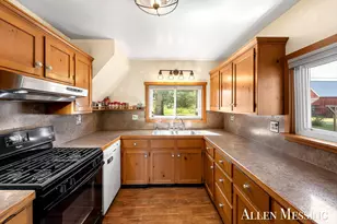 769 S Pine Ave, White Cloud, MI 49349 - Photo 7