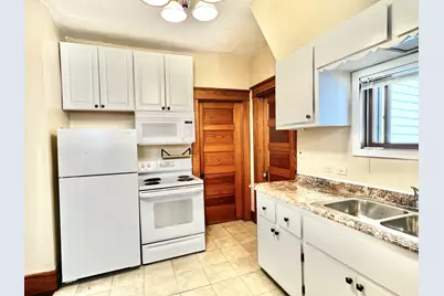 86 S Howell Street, Hillsdale, MI 49242 - Photo 17