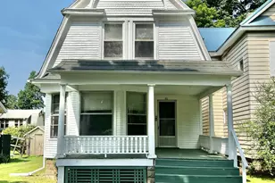 86 S Howell St, Hillsdale, MI 49242 - Photo 1