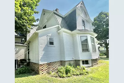 86 S Howell Street, Hillsdale, MI 49242 - Photo 11